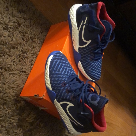 KD Trey 5 VIII (GS) - Picture 2 of 5